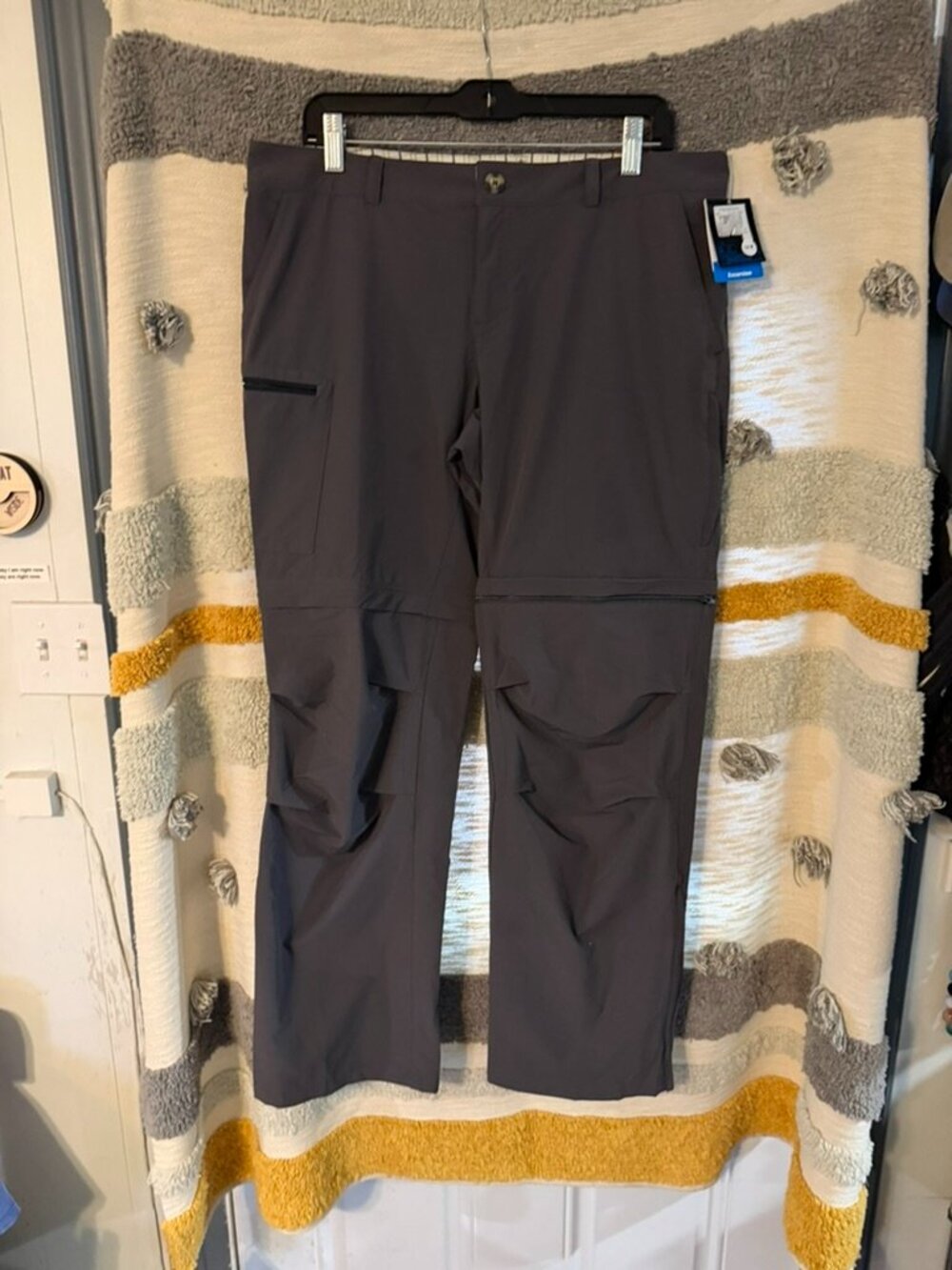 NWT EMS Trailhead Zip-Off Convertible Hiking Pants Charcoal Gray Women's 12R